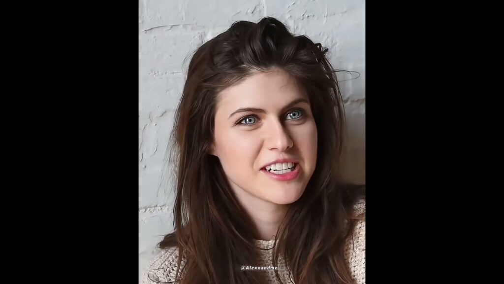 just look at those eyes 😍#eyes #alexandradaddario #ytshorts just look at those eyes 😍#eyes #alexandradaddario #ytshorts