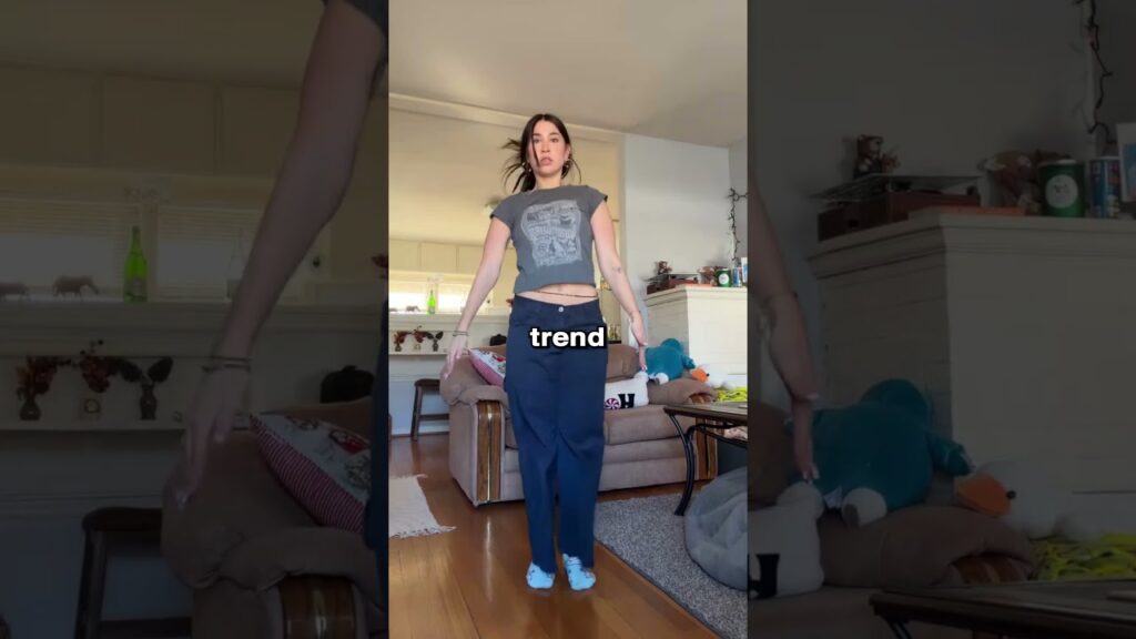She Did The Molly Long Dance With A Hula Hoop! 👀