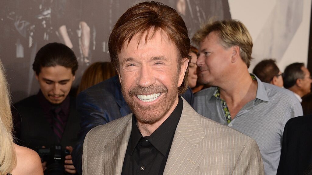 Chuck Norris credits mom with saving his soul during Hollywood years