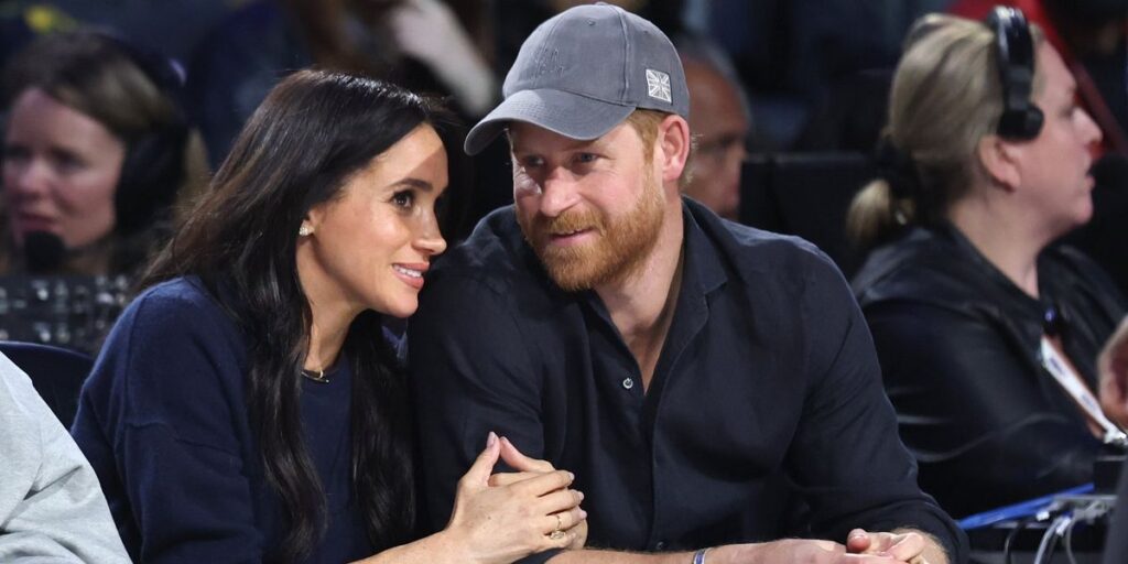 Royal author’s comments ‘hit a very raw nerve’ with Prince Harry and Meghan Markle Royal author's comments 'hit a very raw nerve' with Prince Harry and Meghan Markle