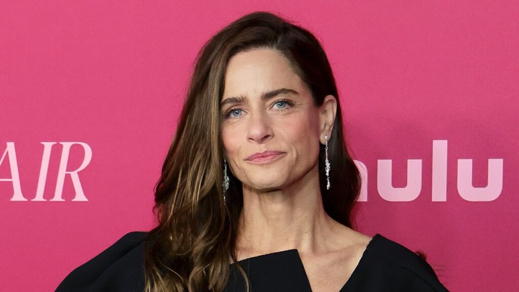 Amanda Peet Shares Breast Cancer Diagnosis