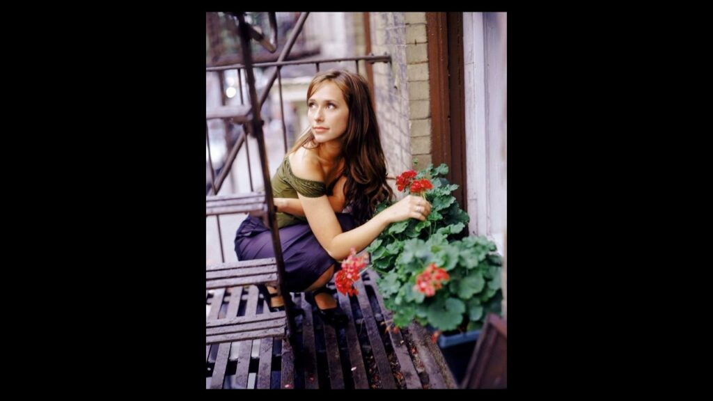 Jennifer Love Hewitt In The 90's #nostalgia #1990s #1990snostalgia #actresses #flashback
