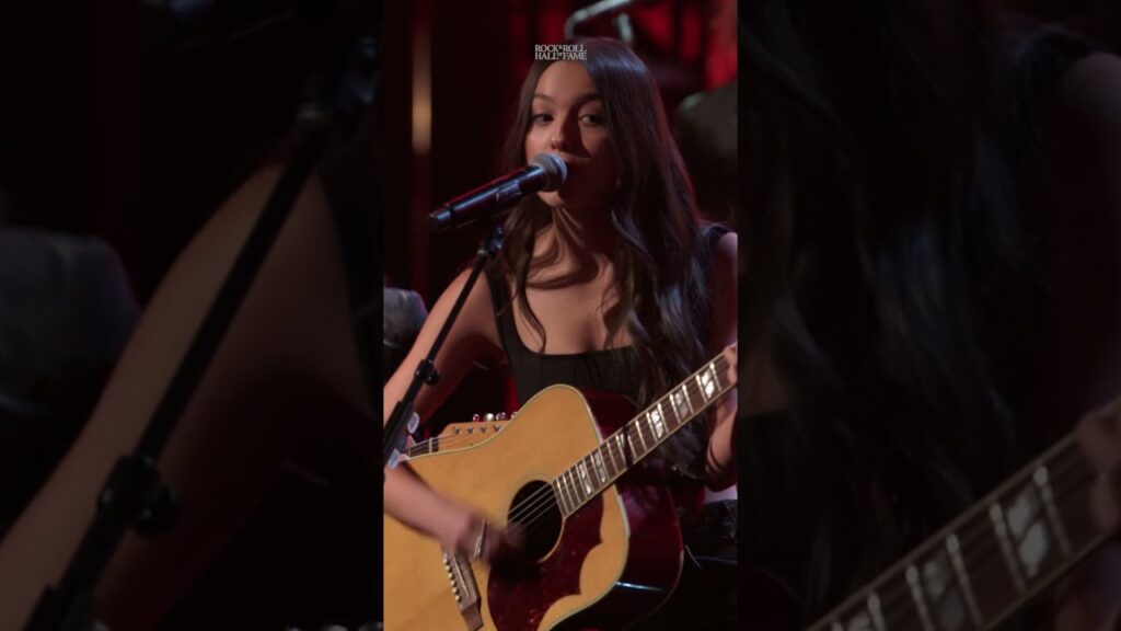 Olivia Rodrigo & Sheryl Crow Perform "If It Makes You Happy" at Rock Hall 2023