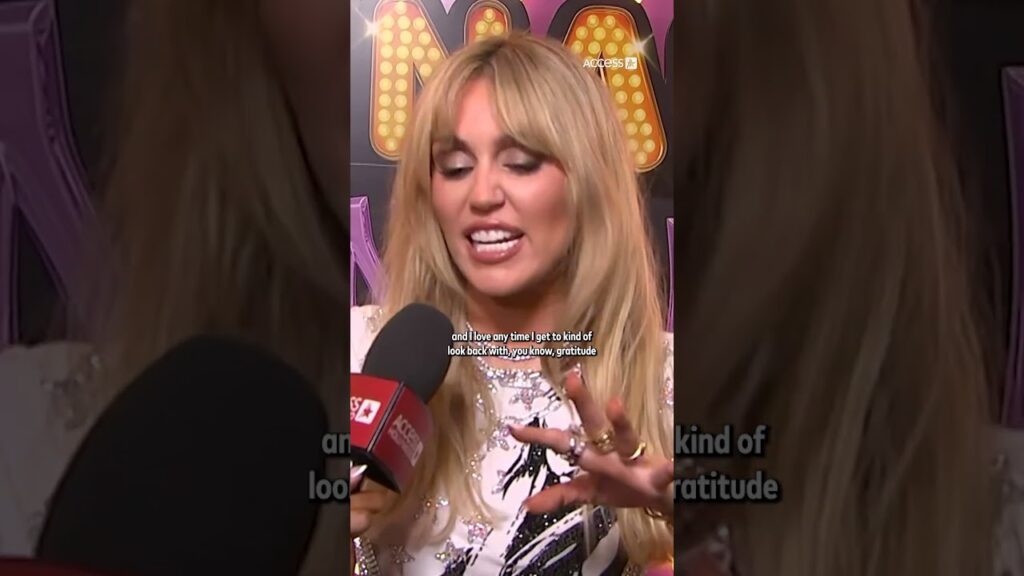 Miley Cyrus Steps Back Into Hannah Montana