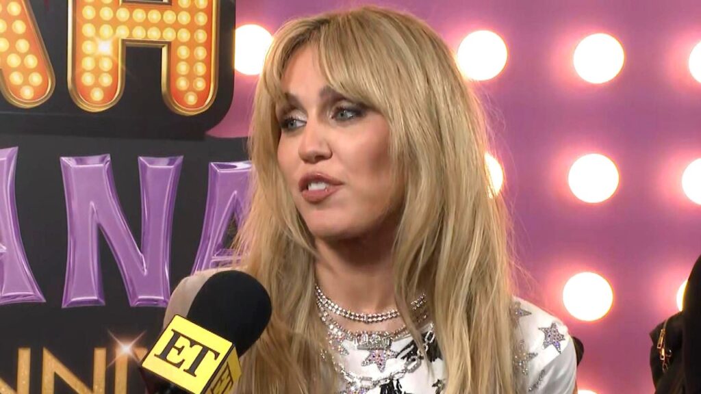 Miley Cyrus Reflects on Living 'Best of Both Worlds' as Hannah Montana Turns 20! (Exclusive)