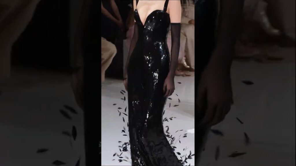 Tamara Ralph ✨👑⭐ Tailored Gown for Jessica Alba — Oscars 2026