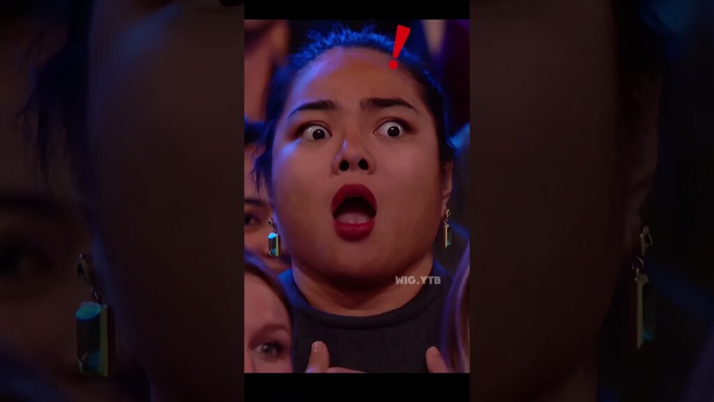 Unfortunately, she had an accident mid-performance!!😱😱