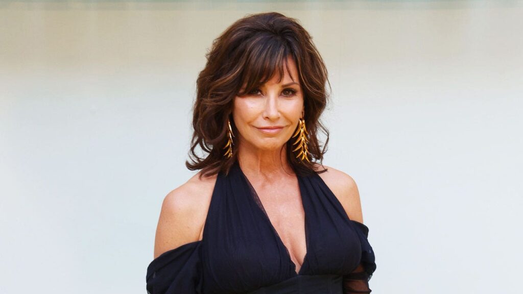 ‘Showgirls’ star Gina Gershon details rejecting ‘exploitative’ slasher film role 'Showgirls' star Gina Gershon details rejecting 'exploitative' slasher film role