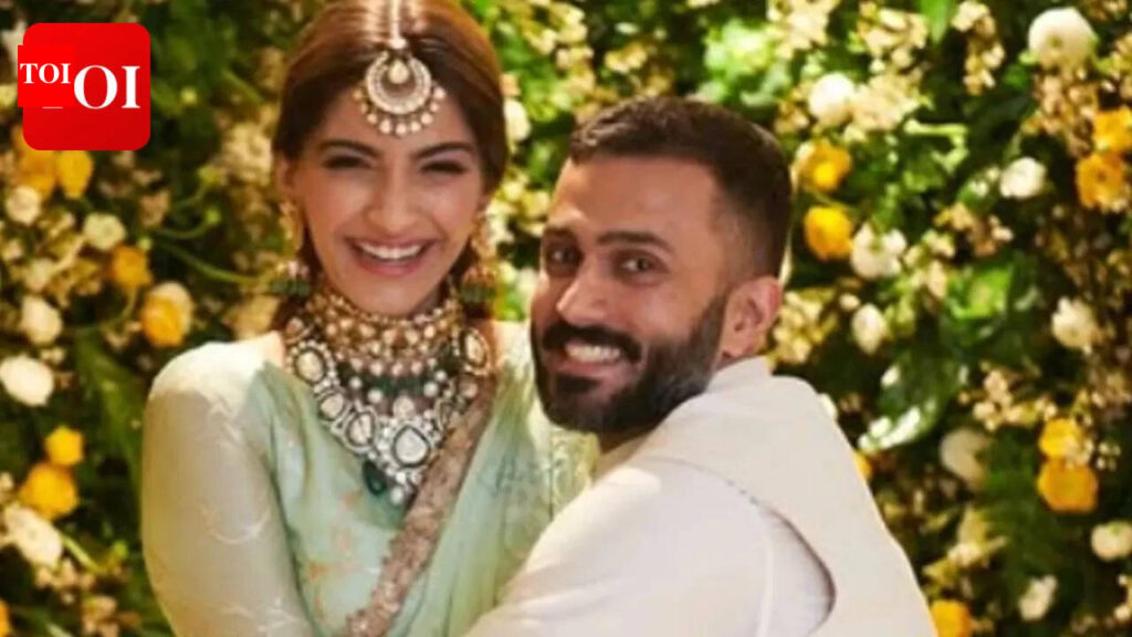 Sonam Kapoor, Anand Ahuja welcome second baby boy: ‘Vayu is overjoyed to welcome his little brother’ | Hindi Movie News Sonam Kapoor, Anand Ahuja welcome second baby boy: ‘Vayu is overjoyed to welcome his little brother' | Hindi Movie News