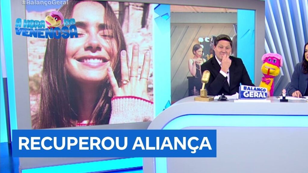 Lily Collins recupera anel de R$ 420 mil três anos após o furto