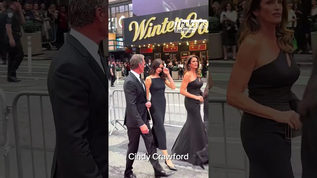 Cindy Crawford With Her Family #cindycrawford