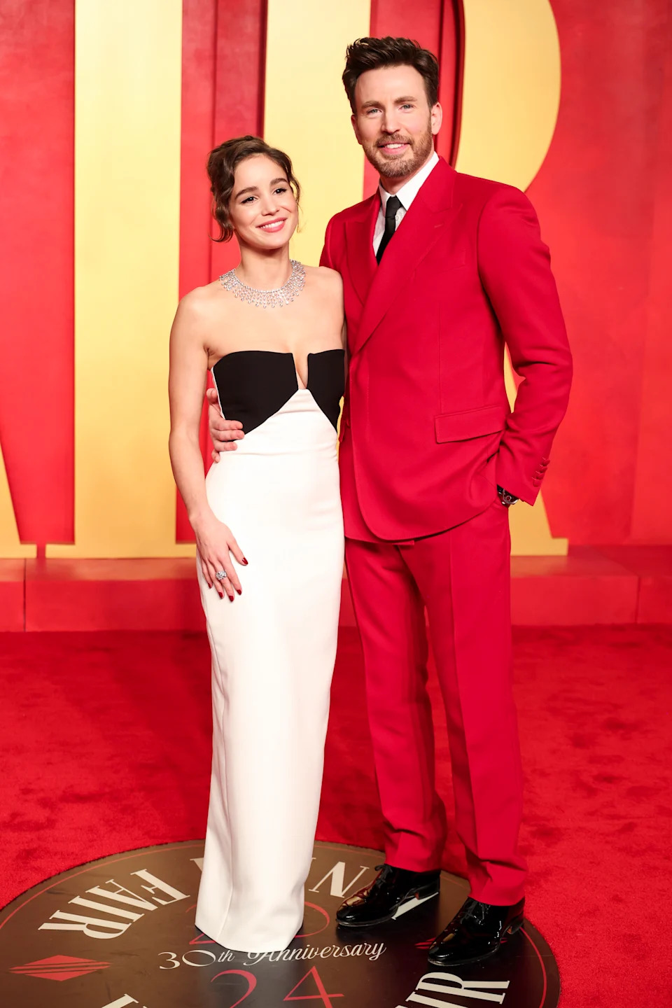 Alba Baptista & Chris Evans (2024)