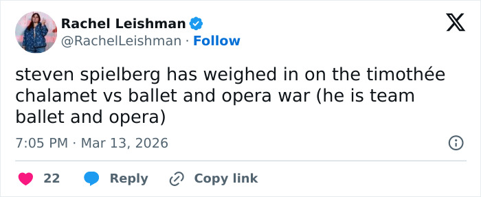 Tweet discussing Steven Spielberg’s opinion on Timothée Chalamet and the ballet and opera debate ahead of the Oscars.