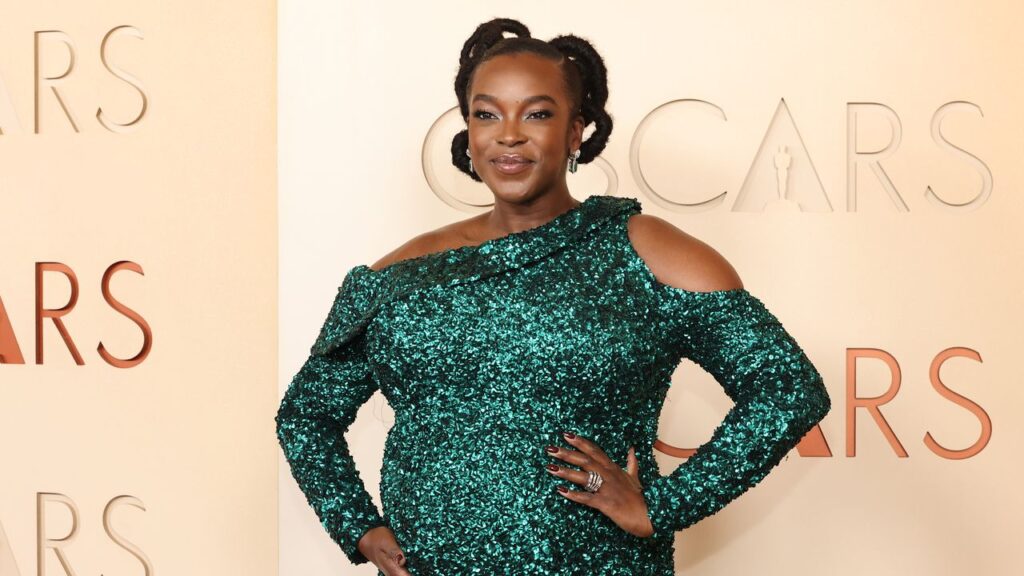 The Small Beauty Details Worth a Second Look at the 2026 Oscars Red Carpet The Small Beauty Details Worth a Second Look at the 2026 Oscars Red Carpet