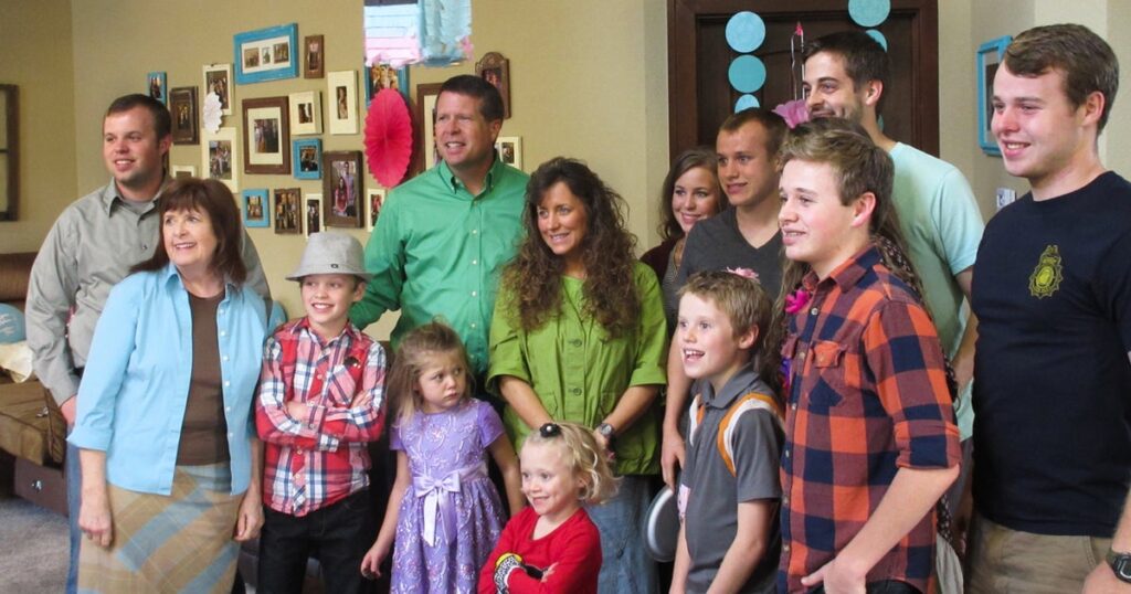 Kendra Duggar, wife of Joseph Duggar, charged with child endangerment after husband’s arrest Kendra Duggar, wife of Joseph Duggar, charged with child endangerment after husband's arrest