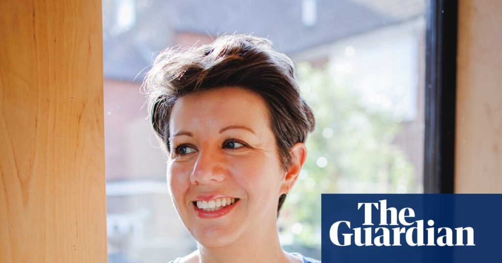 Claire Lynch wins Nero Gold prize for debut about 1980s homophobia | Books