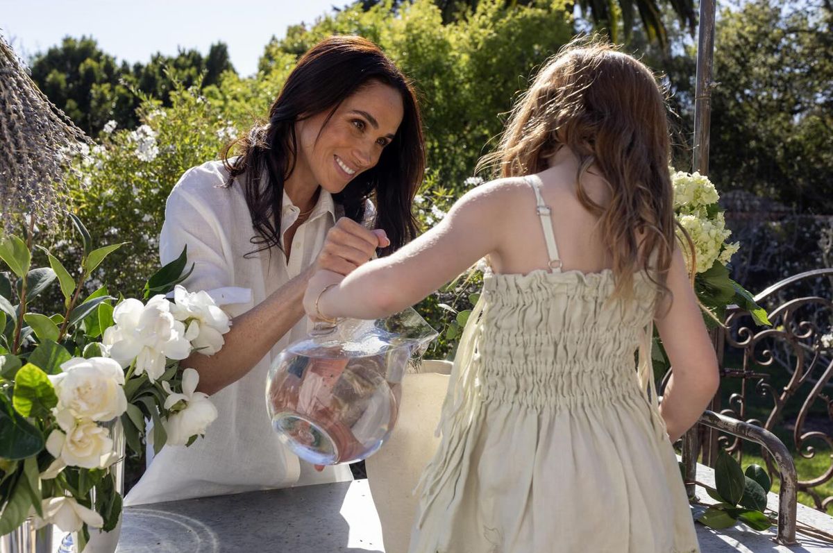 Meghan Markle with daughter Lilibet promoting a £200 As Ever gift box