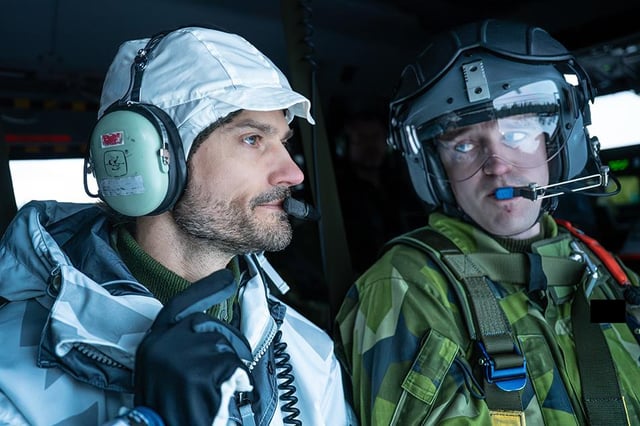Prince Carl Philip visited Norrbotten's air fleet, F21, in Luleå and the Cold Response exercise.