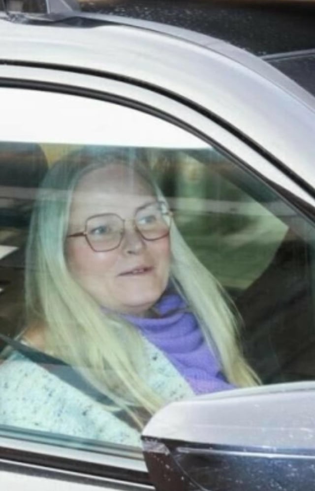 On Sunday afternoon, the Crown Prince and Princess went to Oslo Prison to support Marius Borg Høiby.