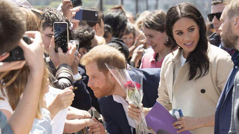 Aussies started a petition to make sure their tax dollars aren't going to support Prince Harry and Meghan Markle's tour.MEGA