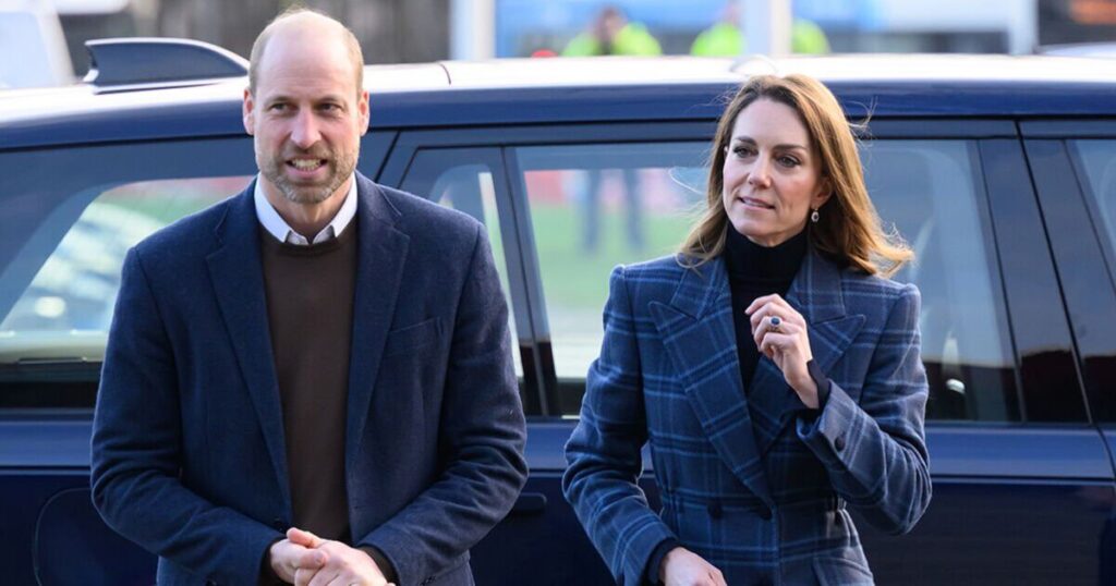 William and Kate 'threaten to miss major event if Beatrice and Eugenie attend' | Royal | News