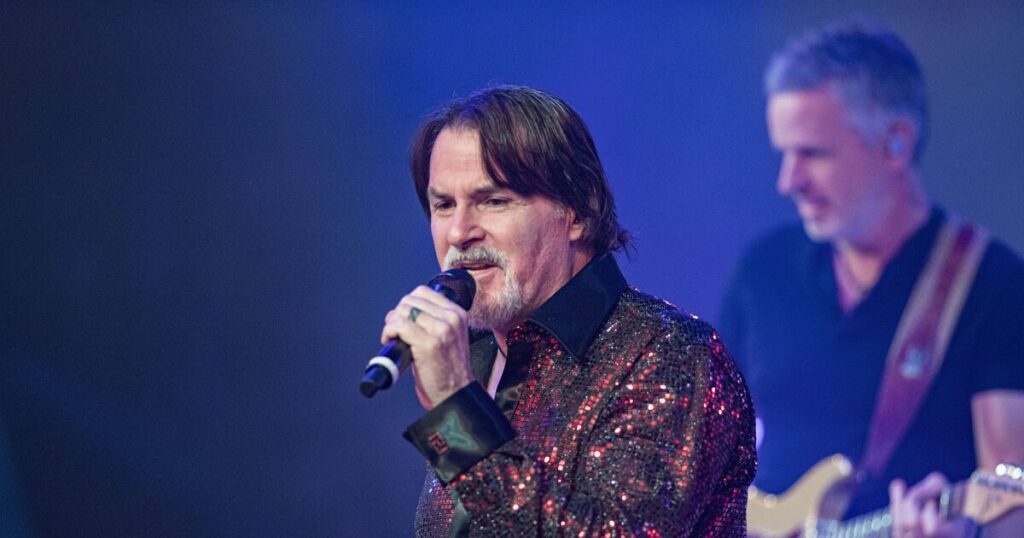 Tommy DeCarlo dead: Boston frontman dies aged 60 after gruelling brain cancer battle | Celebrity News | Showbiz & TV Tommy DeCarlo dead: Boston frontman dies aged 60 after gruelling brain cancer battle | Celebrity News | Showbiz & TV