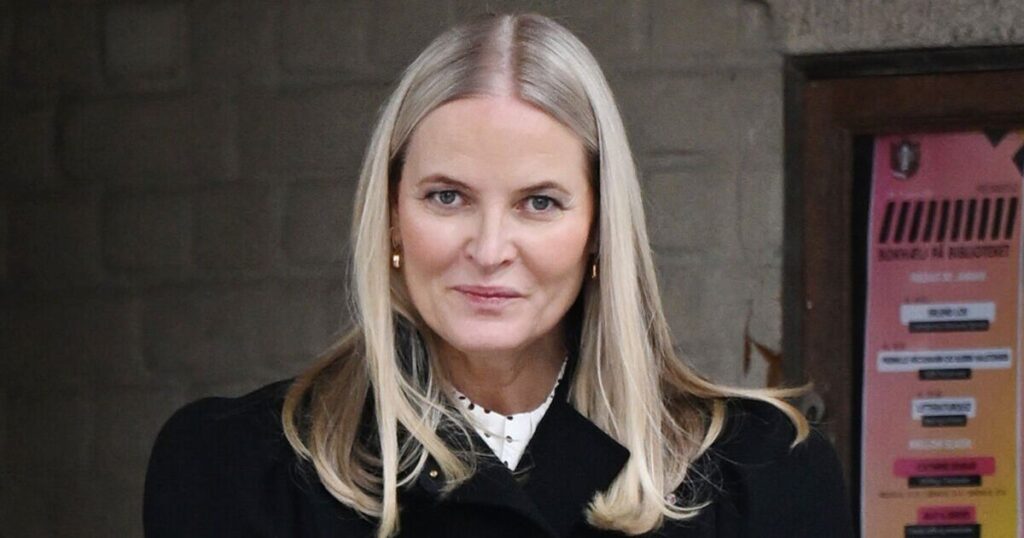 Royal to give bombshell interview on Epstein as son's rape trial ends | Royal | News