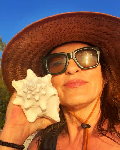 <i>"Recharging"<br>Credit: Mariska Hargitay/Instagram</i>