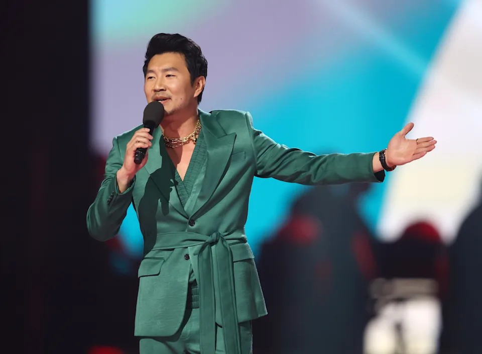 Simu Liu presents during the Juno Awards in Edmonton on Monday, March 13, 2023. THE CANADIAN PRESS/Timothy Matwey