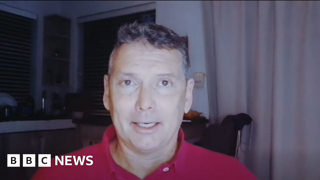 Ian von Memerty: South African TV personality who planned to take his life dies aged 61 - BBC