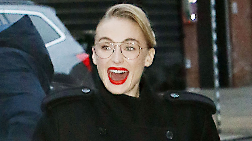 Sophie Turner back injury shuts down filming on Lara Croft reboot