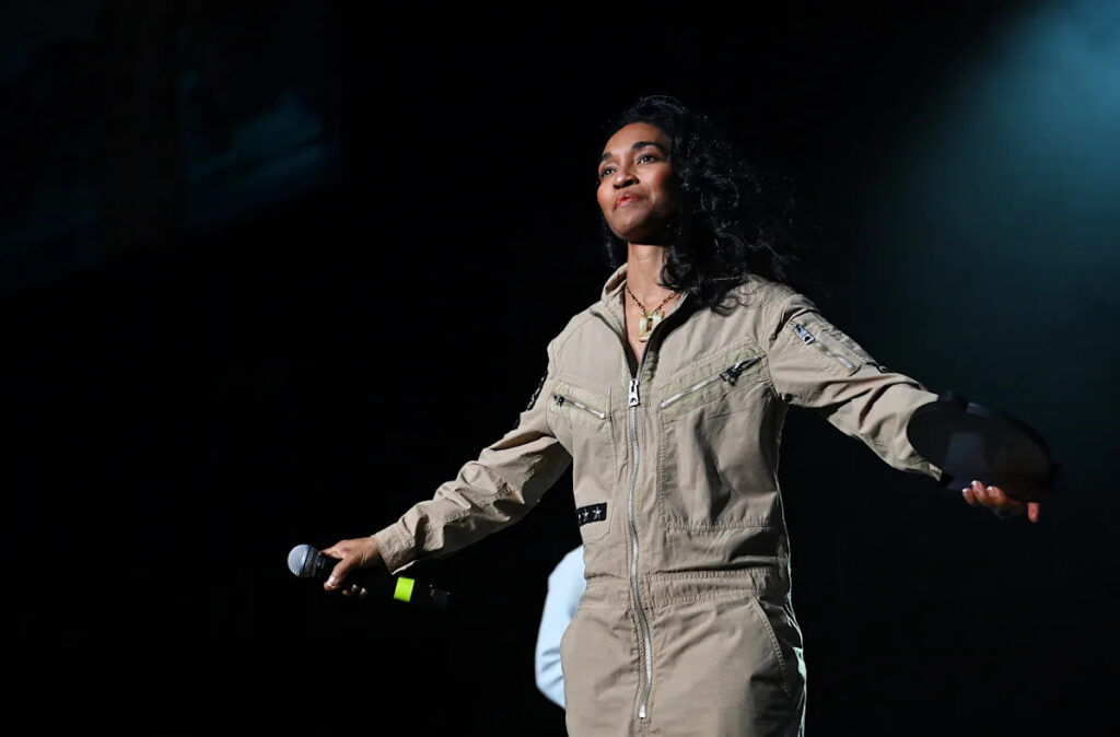 Yahoo entertainment home