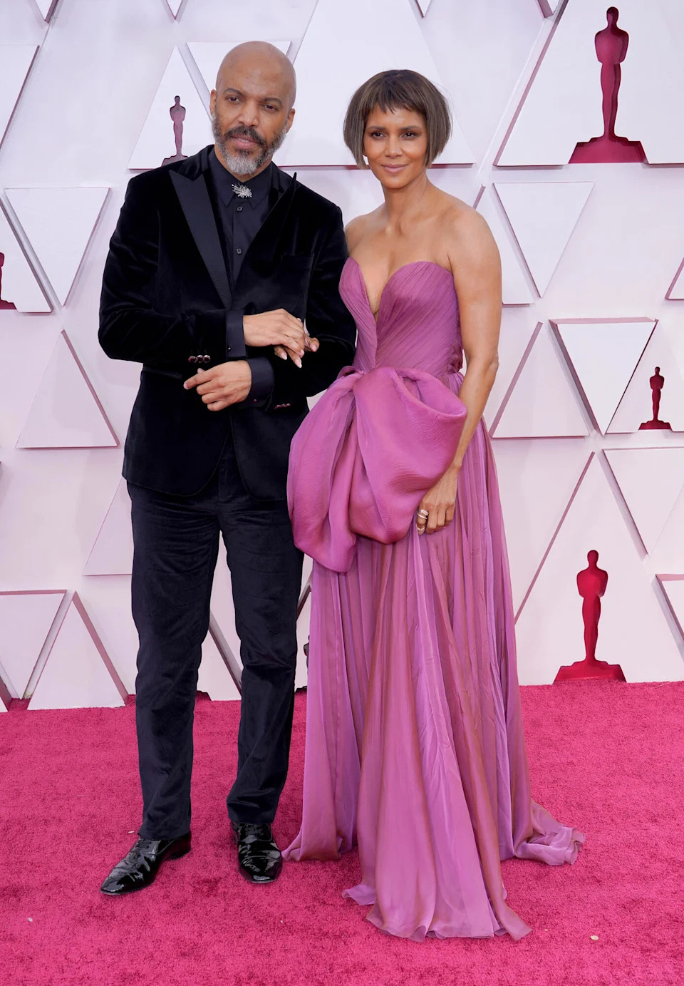 Van Hunt & Halle Berry (2021)