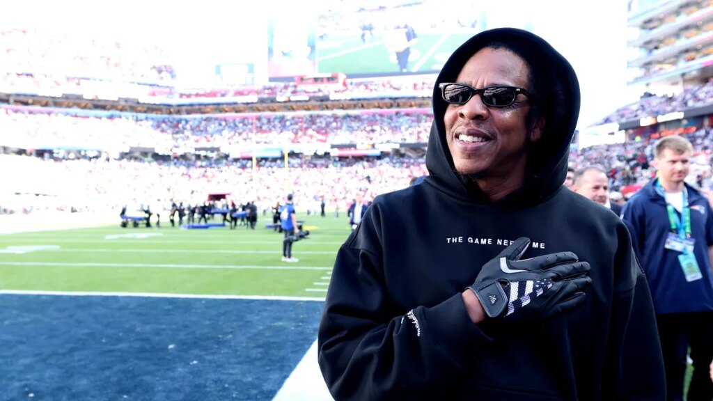 Jay-Z sends internet in a frenzy with Yankee stadium concerts