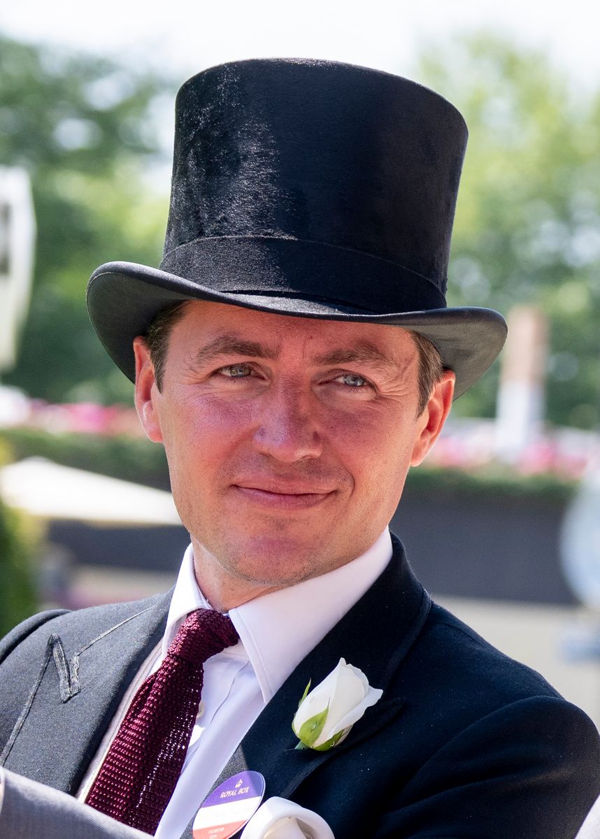 As CEO and founder of Banda Property, Edoardo maintains an extremely busy schedule in addition to being a father of three. 