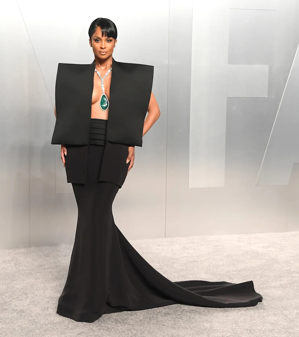Ciara attends the 2026 Vanity Fair Oscars Party in a black dress.