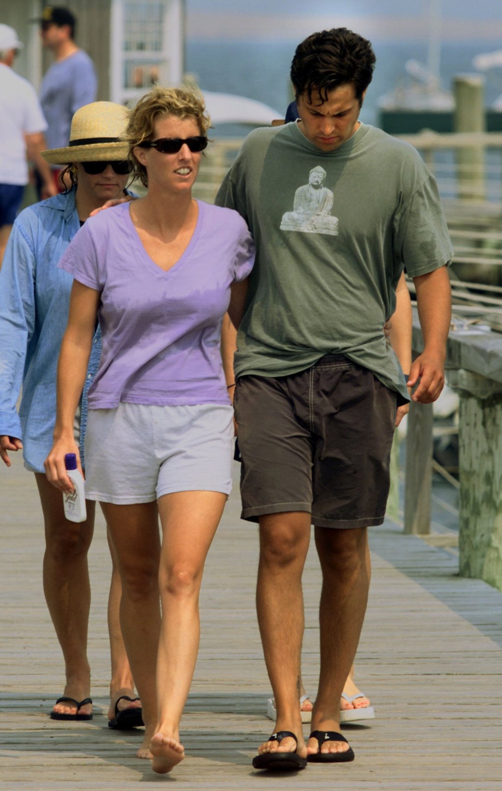 Rory Kennedy with her then fiancé Mark Bailey as they await news on the fate of John F. Kennedy Jr. and Carolyn Bessette. Photo: Reuters