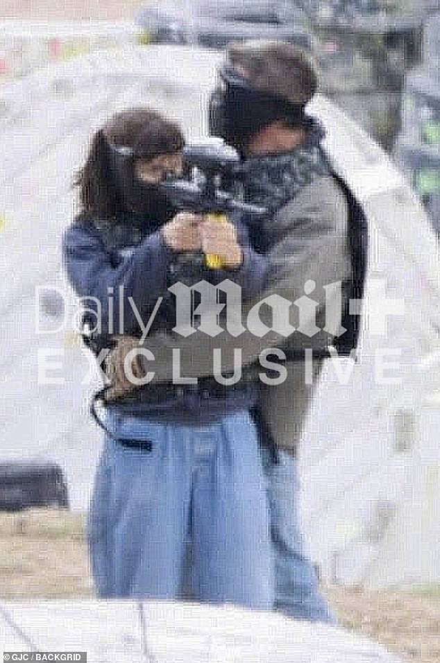 This comes one year after Garner and Affleck were spotted in a cozy clinch during a paintball session for the boy on his 13th birthday at the same venue. Because of the way Affleck had his arm around Garner, it appeared as if they were much more than friendly exes