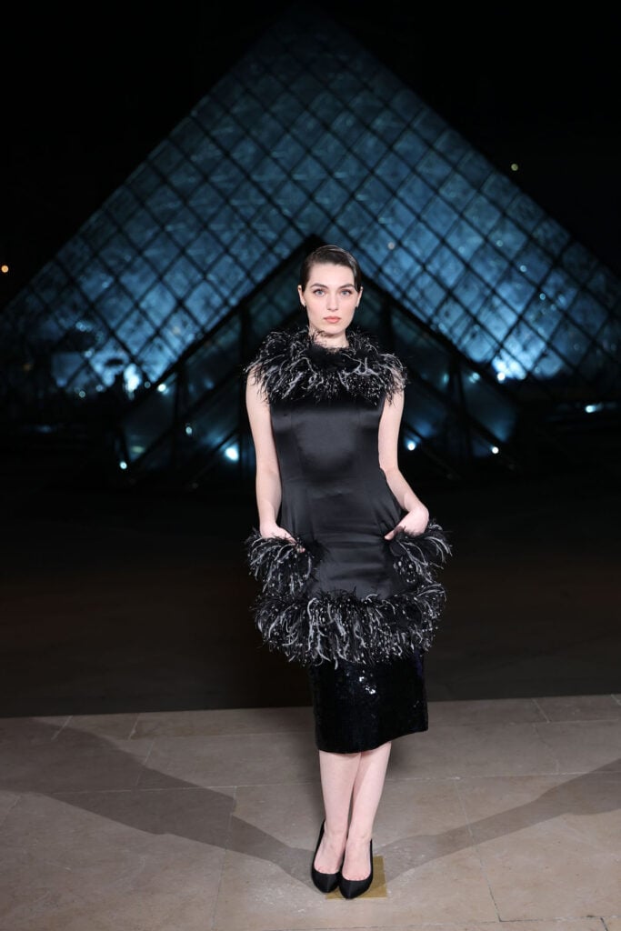 Anamaria Vartolomei Le Grand Dîner du Louvre, Anamaria Vartolomei Louvre Dinner Paris red carpet, Anamaria Vartolomei Paris fashion event Louvre dinner, Le Grand Dîner du Louvre red carpet Anamaria Vartolomei, Chanel Anamaria Vartolomei Pre Fall 2026 gown, Chanel Pre Fall 2026 Anamaria Vartolomei Louvre dinner