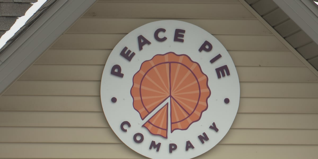 The fourth-annual Celebrity Pie Smash to be held at Barrel & Beam for Spread Goodness Day The fourth-annual Celebrity Pie Smash to be held at Barrel & Beam for Spread Goodness Day