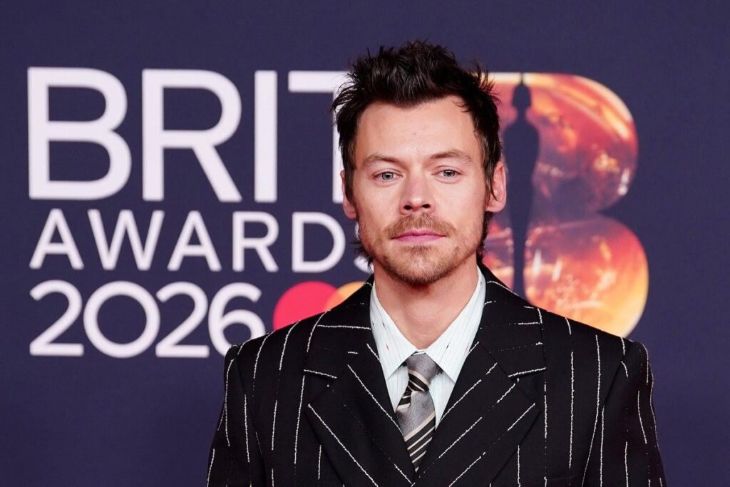 Harry Styles pokes fun at Andrew Mountbatten-Windsor on SNL