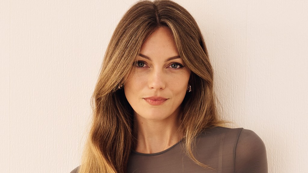 Leila George Joins Josh Hartnett In Oliver Stone’s ‘White Lies’ Movie Leila George Joins Josh Hartnett In Oliver Stone's 'White Lies' Movie