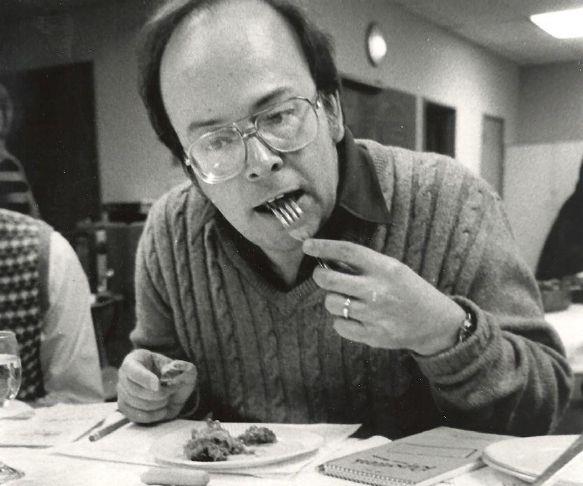 Beloved Rogue Valley food critic Cleve Twitchell remembered as ‘local celebrity’