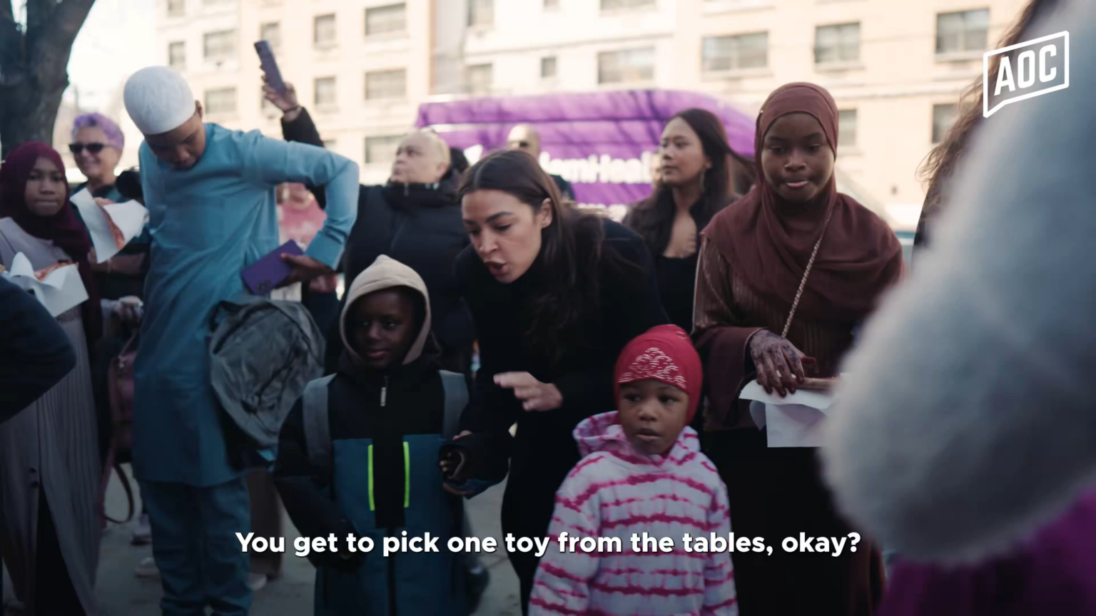 AOC celebrated Eid by having Family Block Parties across communities in Queens and the Bronx. They gave out free toys, pizza, and ice cream!