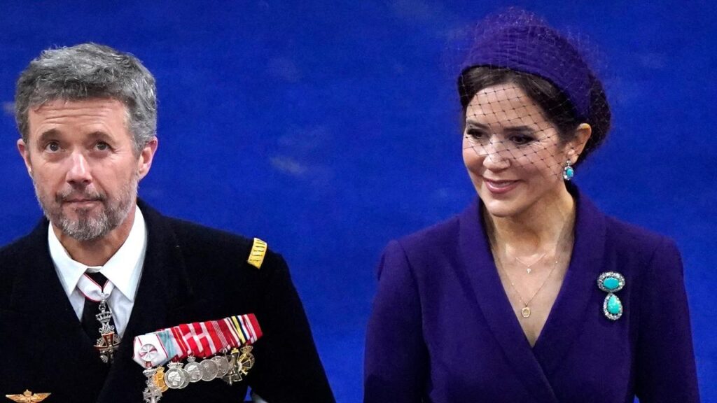 Denmark’s Queen Mary and King Frederik touch down in Australia for state visit Denmark’s Queen Mary and King Frederik touch down in Australia for state visit