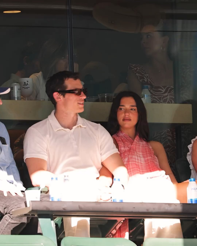 Dua Lipa & Callum Turner at the Indian Wells Semifinals (Carlos Alcaraz vs Daniil Medvedev)