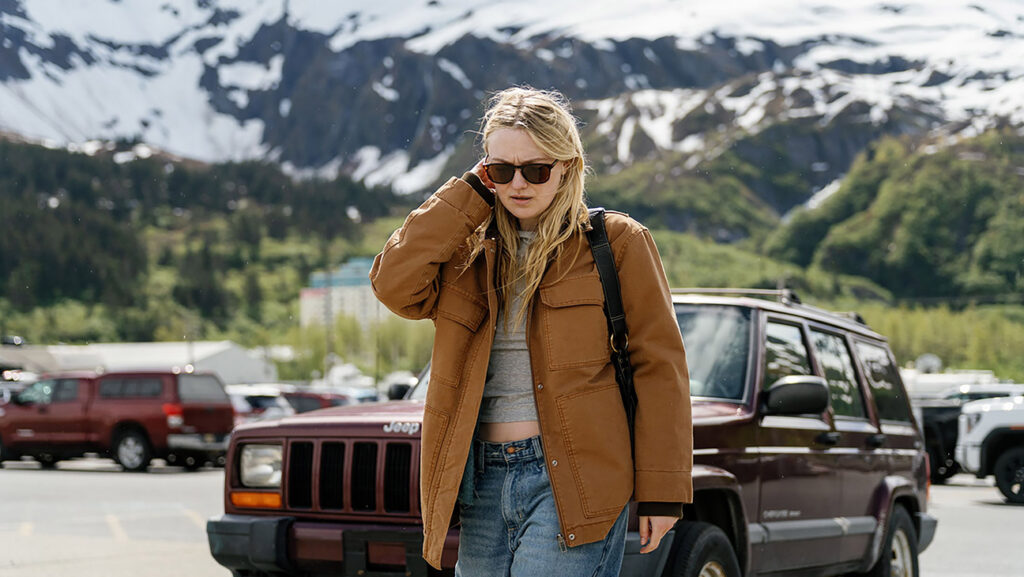 Dakota Fanning in Joe Swanberg Dramedy 'The Sun Never Sets'