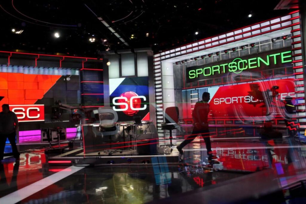 Former ESPN host draws criticism for reaction to death of Lou Holtz