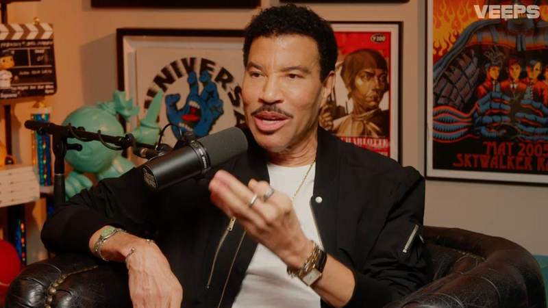 Chappell Roan denied any ill will toward Jude Law's daughter.Artist Friendly w/ Joel Madden/YouTube