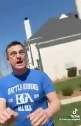 The body cam footage appears to reveal new details of the confrontation (TikTok/@frankpsyhogios6)